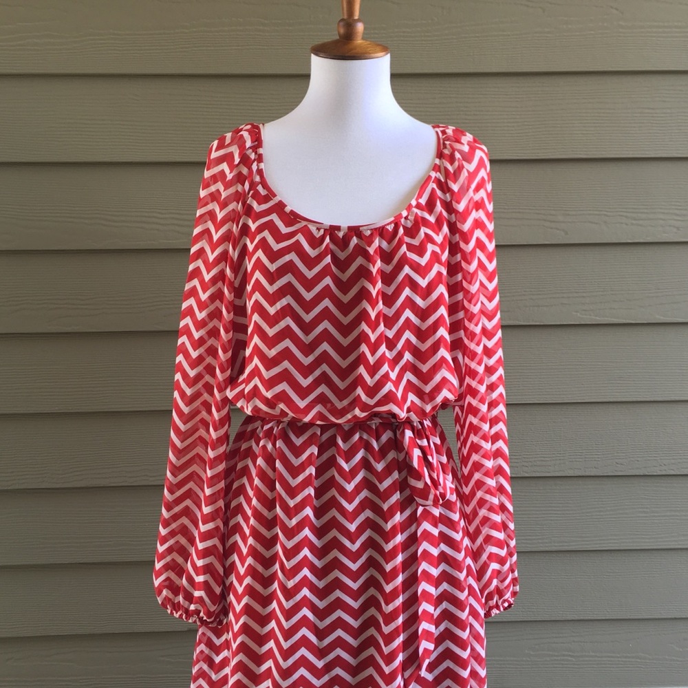 🆕 NWT | SPEECHLESS L/S CHIFFON DRESS 🆕